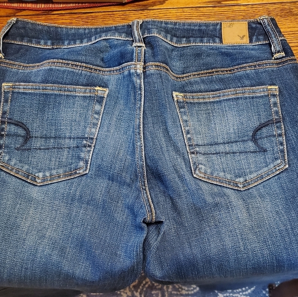 American Eagle Women's Acid Washed 👖 - Picture 5 of 8